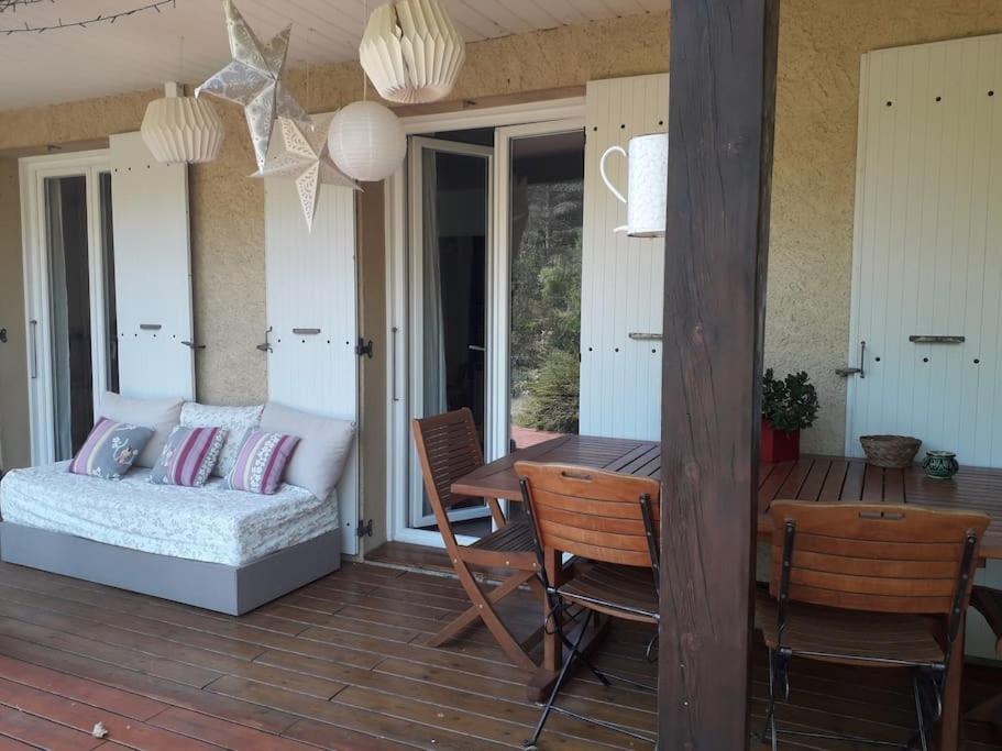 Sejour Au Calme A Crest Villa Bagian luar foto